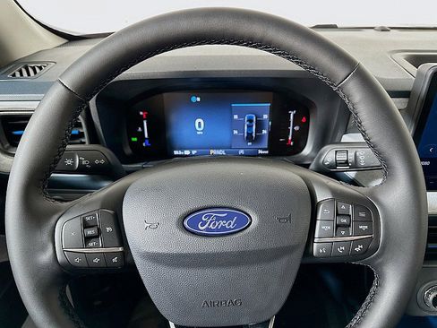 New 2025 Ford Maverick XLT w/ XLT Luxury Package image 11