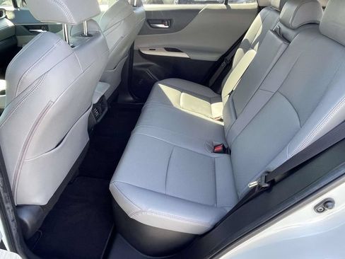 Used 2021 Toyota Venza Limited AWD/4WD image 11