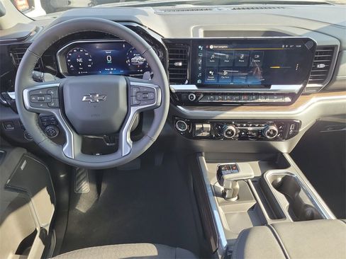 New 2026 Chevrolet Silverado 1500 RST w/ Z71 Off-Road Package image 4