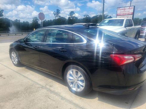 Used 2020 Chevrolet Malibu LT FWD image 28