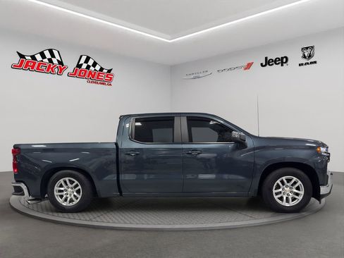 Used 2020 Chevrolet Silverado 1500 LT w/ All-Star Edition image 11