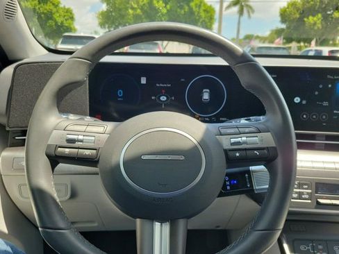 Used 2024 Hyundai Kona SEL FWD image 17