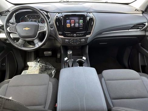 Used 2019 Chevrolet Traverse LT FWD image 15
