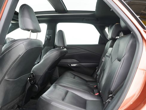 Used 2023 Lexus RX 350 AWD/4WD image 15