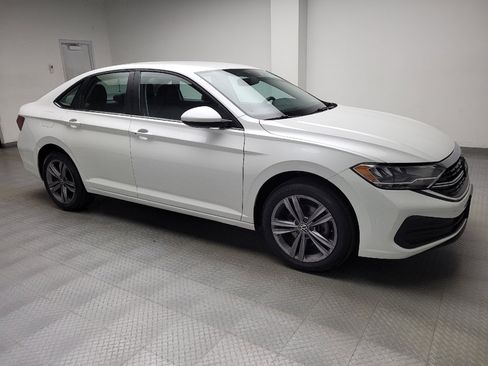 Used 2022 Volkswagen Jetta SE FWD image 11