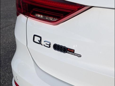 Certified 2023 Audi Q3 2.0T Premium Plus w/ Premium Plus Package image 20