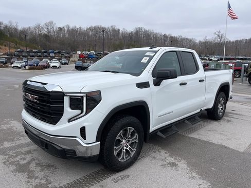 Used 2025 GMC Sierra 1500 Pro w/ Pro Value Package image 1