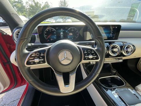 Used 2019 Mercedes-Benz A 220 image 18