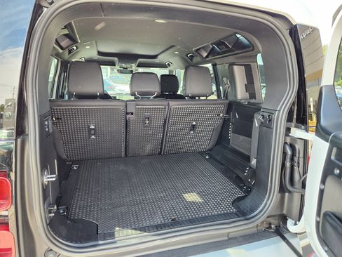 Certified 2025 Land Rover Defender 110 S AWD/4WD image 8