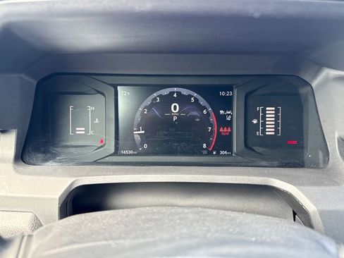 Used 2025 Toyota Tacoma SR5 AWD/4WD image 22