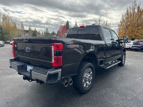 Used 2024 Ford F350 Lariat image 7