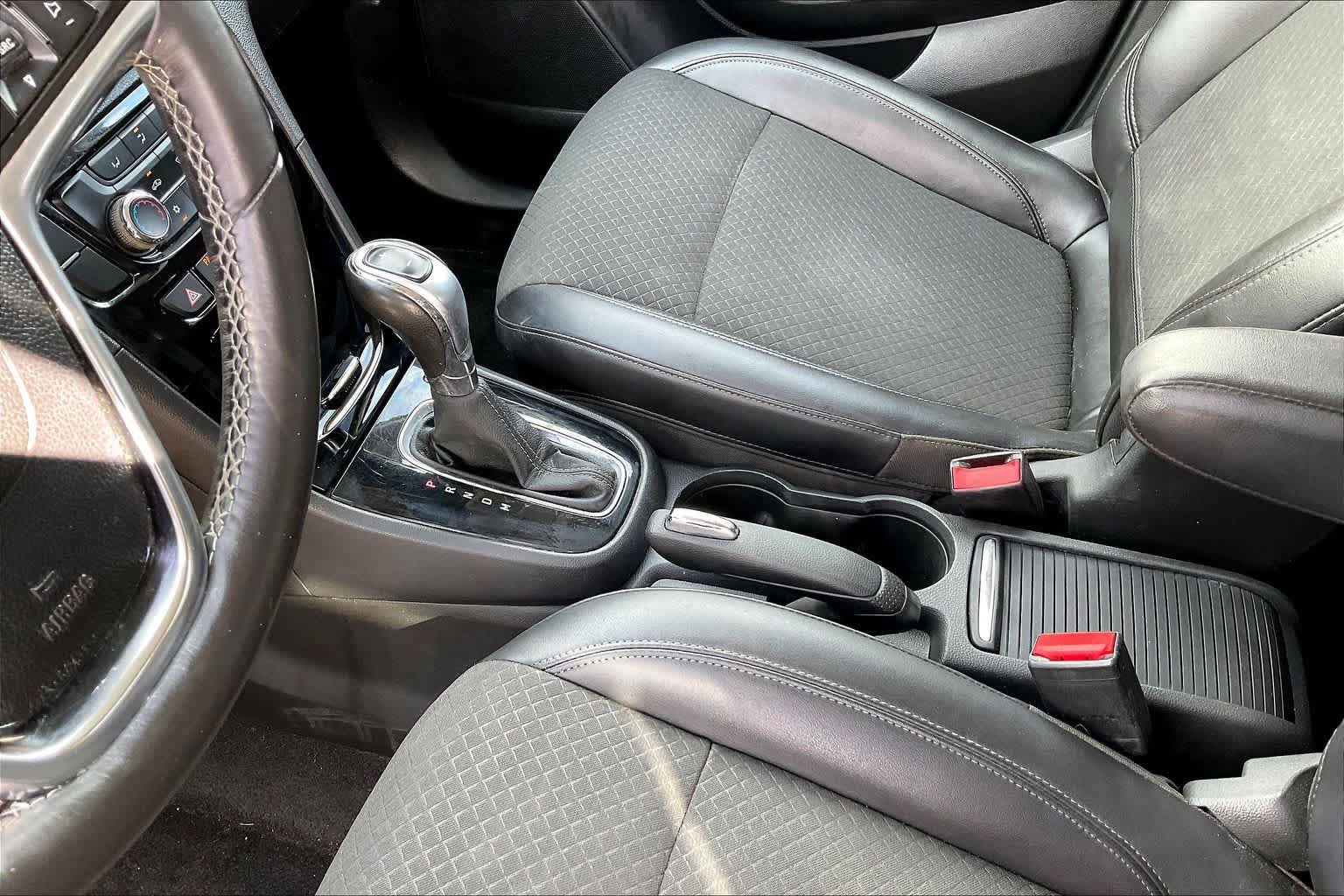 Used 2018 Buick Encore Preferred AWD/4WD image 16
