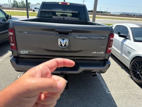 Used 2022 RAM 1500 Big Horn AWD/4WD image 7