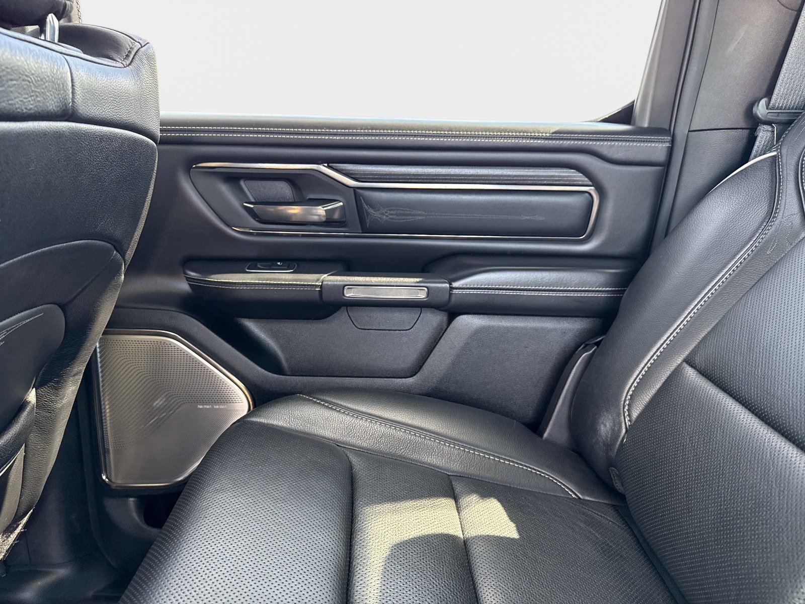 Used 2019 RAM 1500 Limited AWD/4WD image 15
