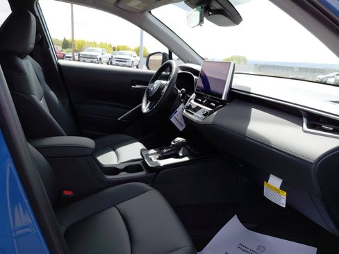 New 2026 Toyota Corolla Cross XLE AWD/4WD image 31