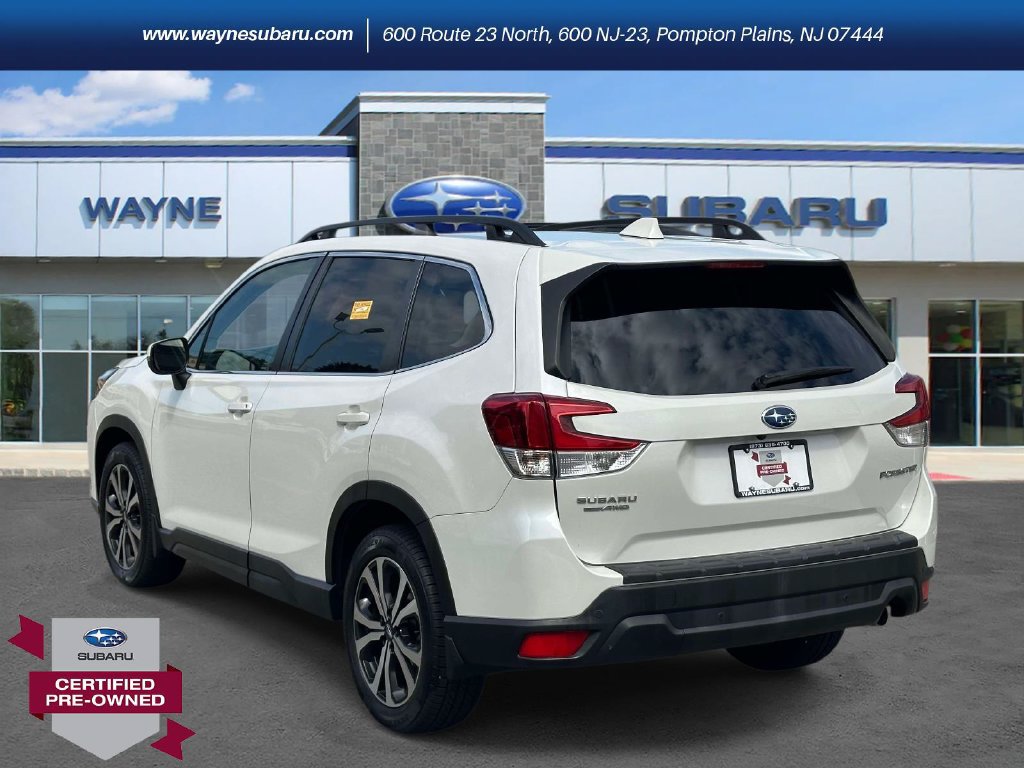 Certified 2022 Subaru Forester Limited AWD/4WD image 3