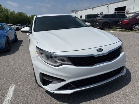 Used 2019 Kia Optima LX FWD image 15