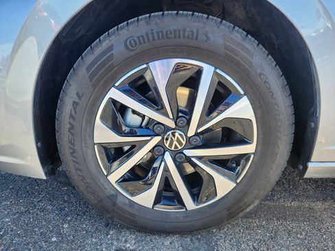 Used 2024 Volkswagen Jetta S image 15