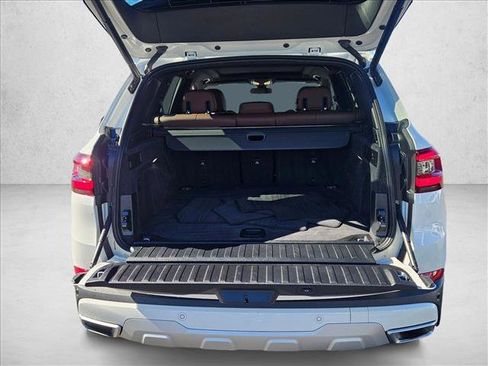 Used 2023 BMW X5 xDrive40i w/ Premium Package image 23