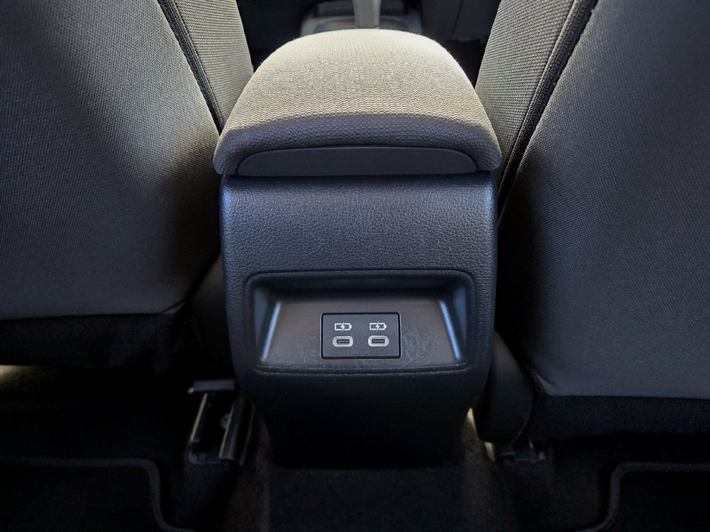 Used 2023 Toyota Corolla LE FWD image 39