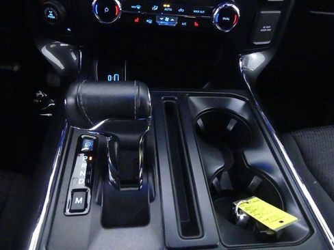 Used 2022 Ford F150 XLT w/ Equipment Group 302A High image 17