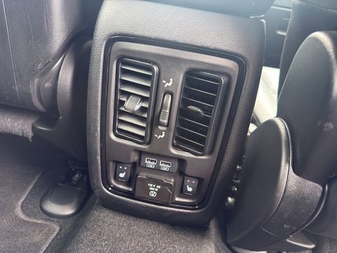 Used 2022 Dodge Durango GT AWD/4WD image 15