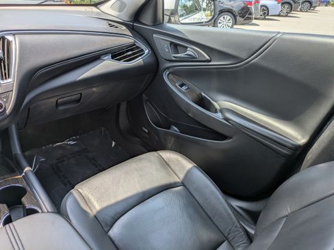 Used 2024 Chevrolet Malibu LT FWD image 17