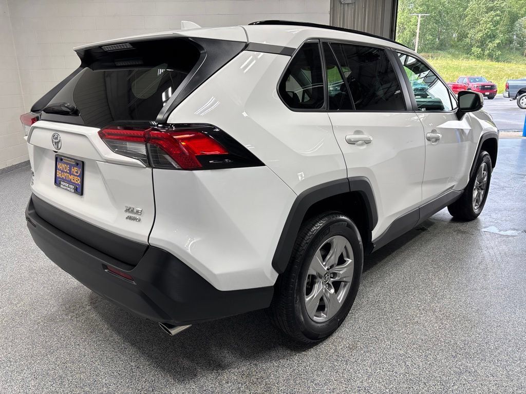 Used 2023 Toyota RAV4 XLE w/ Convenience Package AWD/4WD image 7