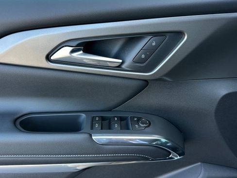 New 2026 Chevrolet Traverse LT FWD image 11