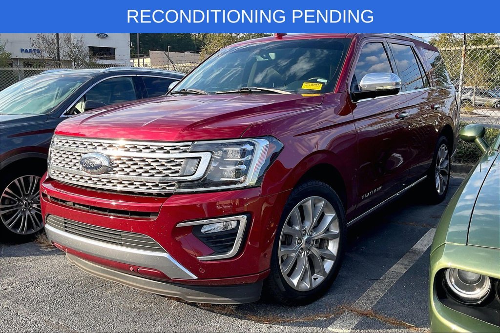 Used 2019 Ford Expedition Platinum RWD image 2