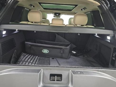 Used 2024 Land Rover Range Rover SE AWD/4WD image 7