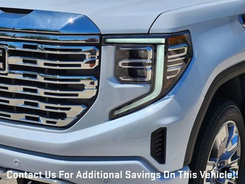 New 2026 GMC Sierra 1500 Denali w/ Denali Reserve Package AWD/4WD image 6