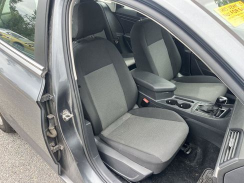 Used 2019 Volkswagen Jetta S w/ Driver Assistance Package FWD image 14