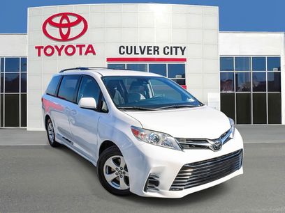 Used 2020 Toyota Sienna LE