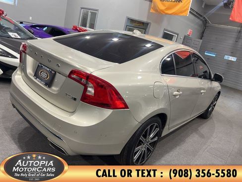 Used 2018 Volvo S60 T5 Inscription image 6