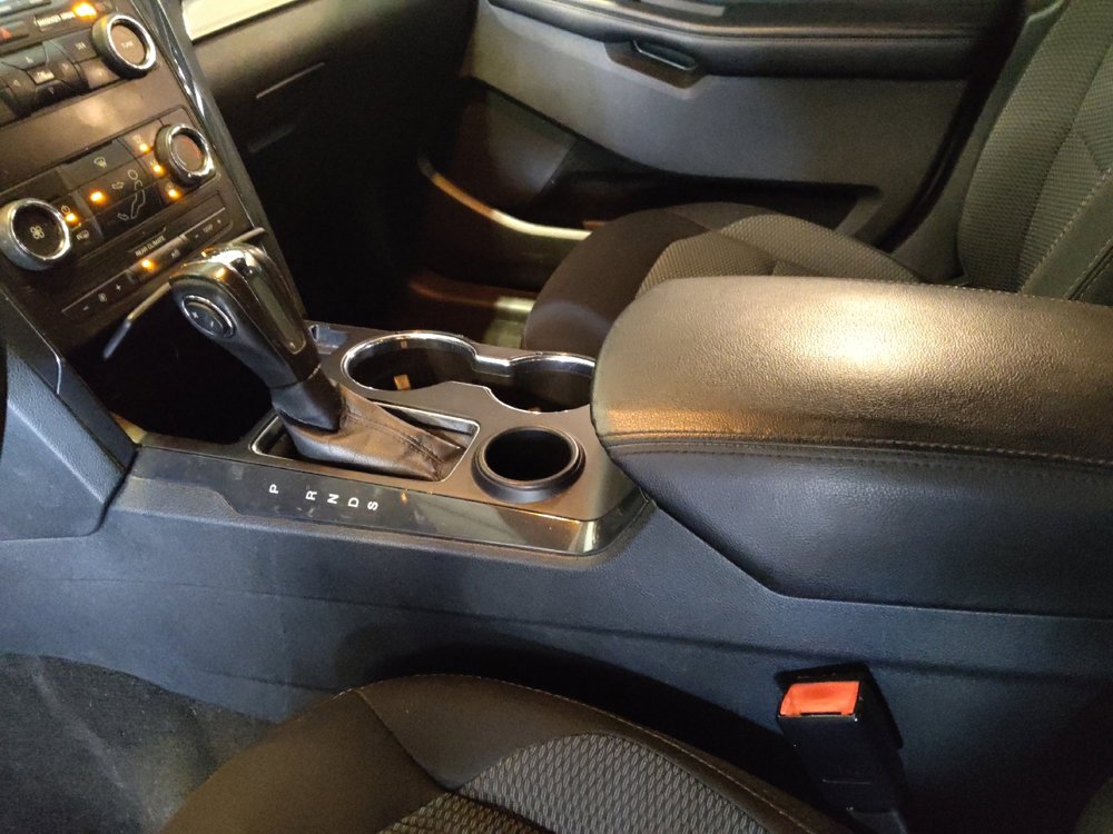 Used 2018 Ford Explorer XLT FWD image 26