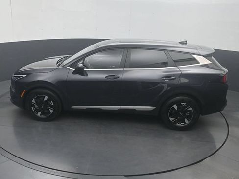 Used 2026 Kia Sportage LX FWD image 21