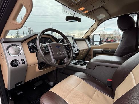 Used 2014 Ford F350 Lariat w/ Chrome Package image 15