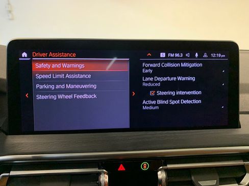 Used 2023 BMW X3 xDrive30i w/ Premium Package image 39