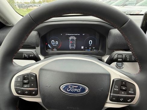 Used 2026 Ford Explorer Active w/ Active Comfort Package AWD/4WD image 25