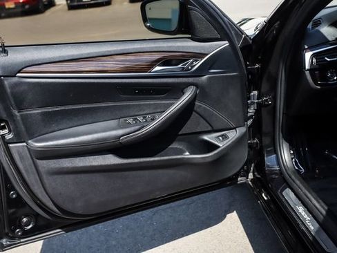 Used 2019 BMW 530i xDrive w/ Convenience Package AWD/4WD image 70