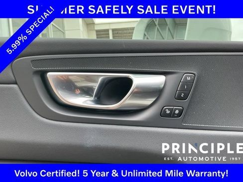 Certified 2023 Volvo XC60 B5 Core FWD image 27