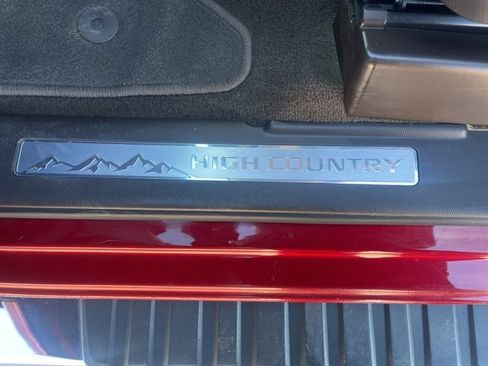 Used 2018 Chevrolet Silverado 2500 High Country w/ Duramax Plus Package image 11