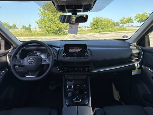 New 2026 Nissan Rogue Dark Armor AWD/4WD image 22
