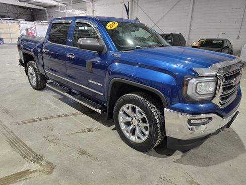 Used 2018 GMC Sierra 1500 SLT w/ SLT Premium Package AWD/4WD image 19