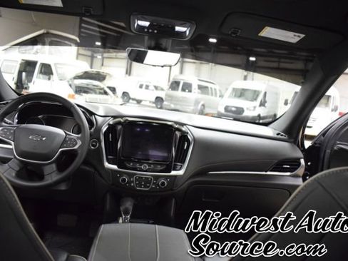 Used 2023 Chevrolet Traverse Premier w/ Redline Edition image 22