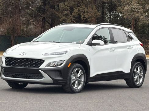 Used 2023 Hyundai Kona SEL w/ Convenience Package image 8