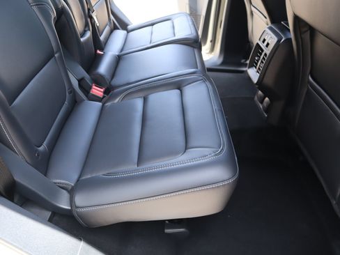 New 2026 Ford Bronco Outer Banks AWD/4WD image 15