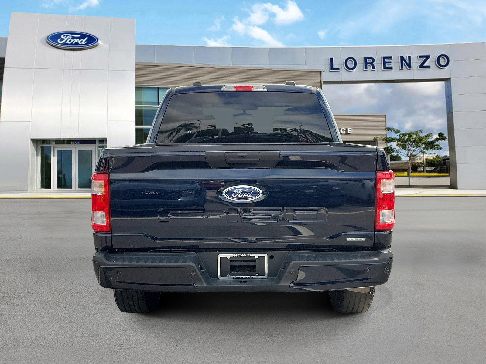 Used 2023 Ford F150 XL w/ STX Appearance Package RWD image 6