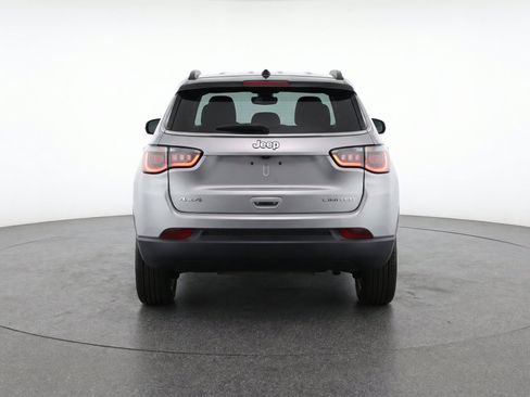 Used 2025 Jeep Compass Limited AWD/4WD image 7